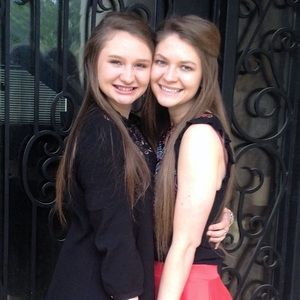 Meet your Posher, Lauren