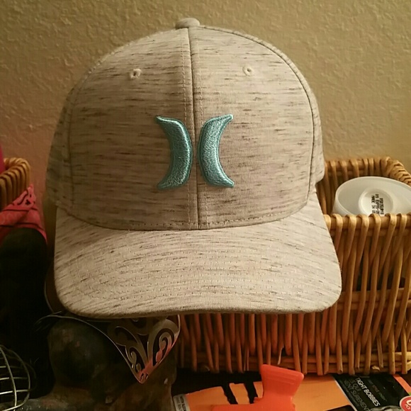 Hurley hat