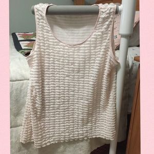 🌟 Light Pink Ruffled Tank Top
