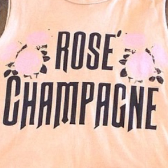 NWT! Rośe Champagne Muscle Tank. - Picture 2 of 3