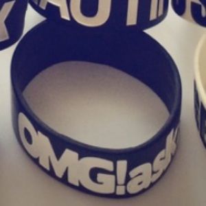 Bracelets for Aniston!