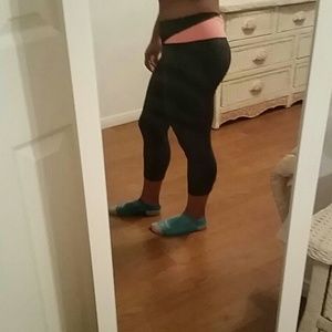 Calvin Klein workout capris