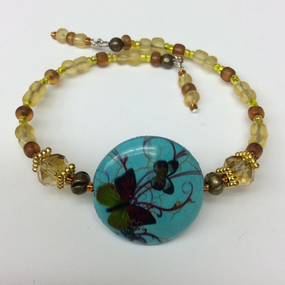 Butterfly Center w Yellow &Brown Bracelet 💕
