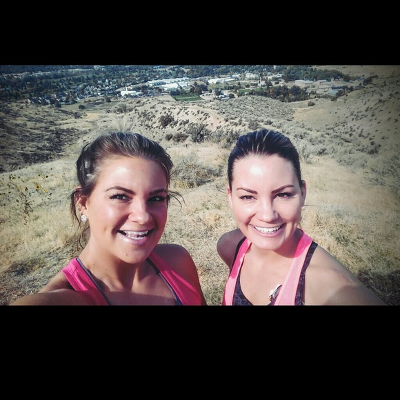 Meet your Posher, Amy - Picture 1 of 1