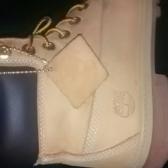 Authentic Timberland Boots - Picture 1 of 4