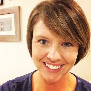 Meet your Posher, Courtney