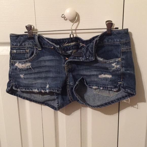 American Eagle Outfitters Pants - American Eagle denim shorts