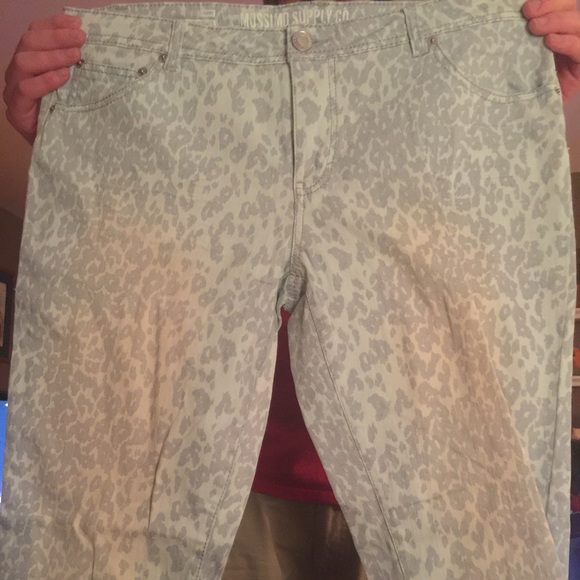 Target brand baby blue leopard skinny jeans