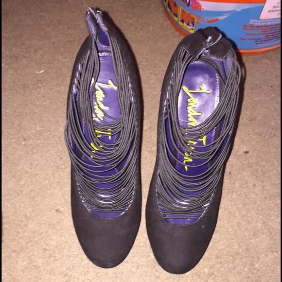 Black Suede Ceres London Trash