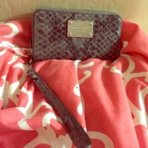 Michael Kors Snake Skin Wallet