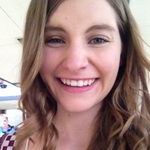 Meet your Posher, Makayla