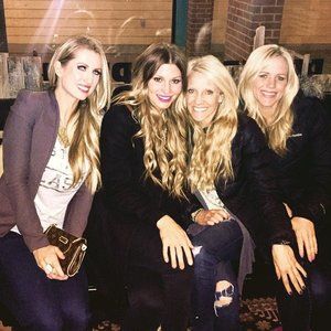 Meet your Posher, Corinne