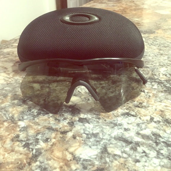 Oakley Mframes