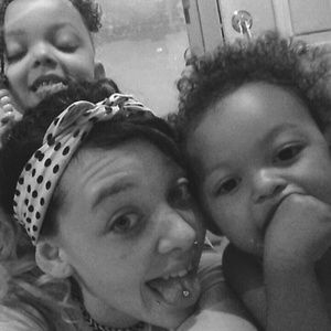 Meet your Posher, Amber