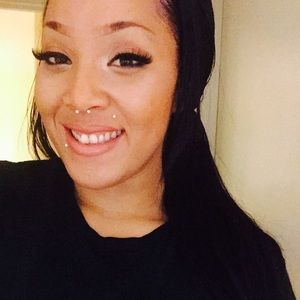 Meet your Posher, Jasmine