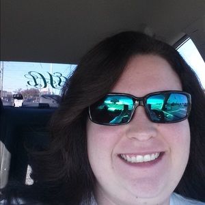 Meet your Posher, Jade