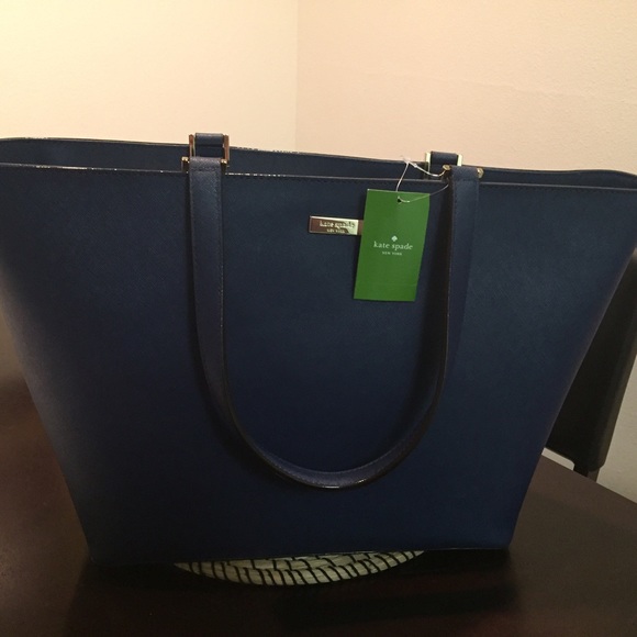 ********❌❌❌SOLD❌❌❌*********💯 Authentic Kate Spade