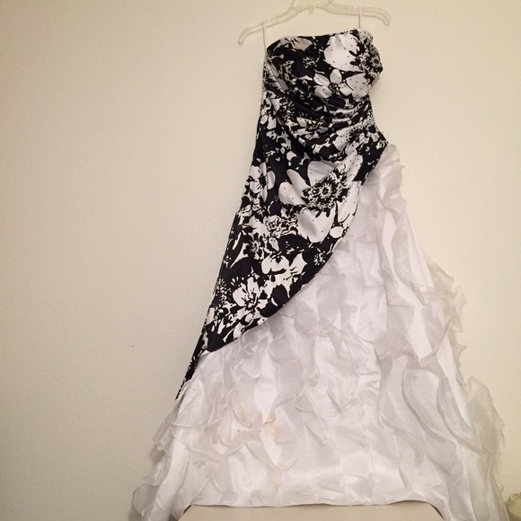 Black & White Floral Long Strapless Formal Dress