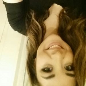 Meet your Posher, Diana