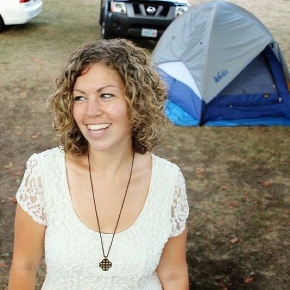 Meet your Posher, Kelly - Picture 5 of 8