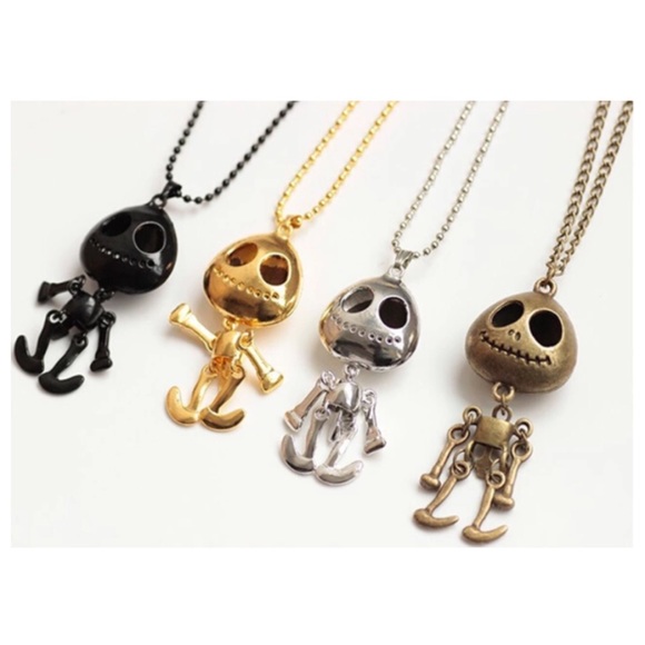 Big Eyes Skeleton Necklace - Picture 4 of 4