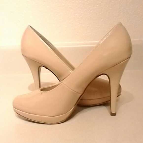 Nude pumps.