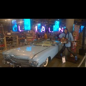 Meet your Posher, Munawar