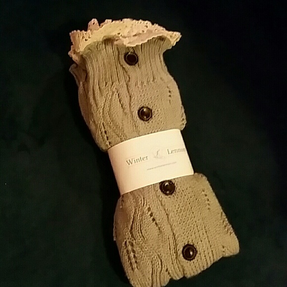 Leg warmers