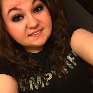 Meet your Posher, Savannah