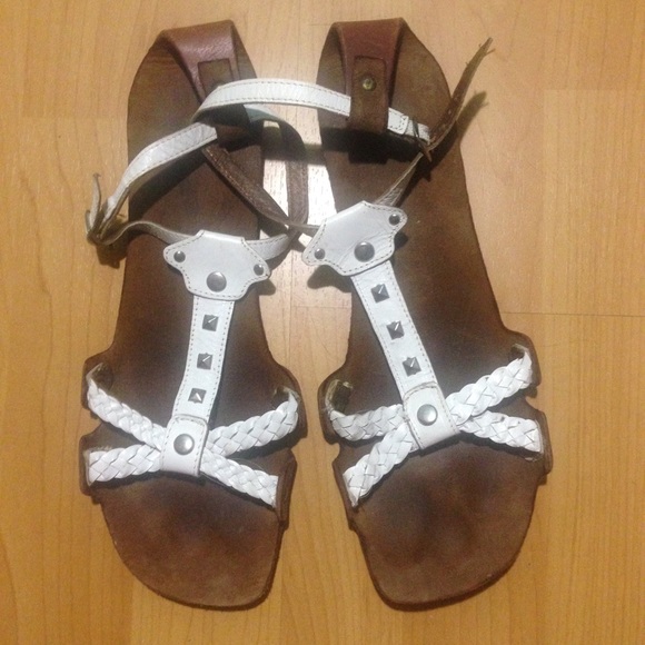 White Leather T-Strap Gladiator Sandals Women's 9