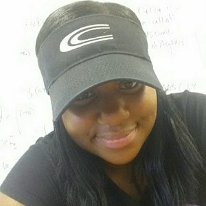 Meet your Posher, Myracle