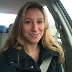 Meet your Posher, Gina