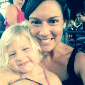 Meet your Posher, Cortney