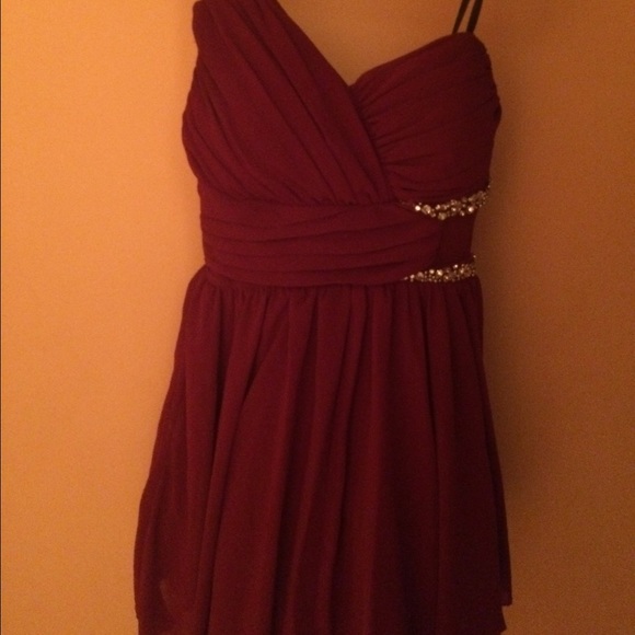 Homecoming dress - Picture 2 of 4