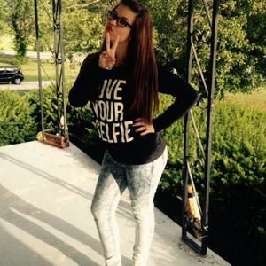 Meet your Posher, Maddie