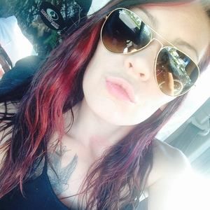 Meet your Posher, Nikki