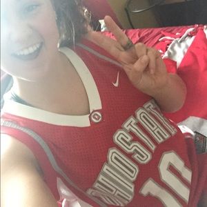 Meet your Posher, Elizabeth