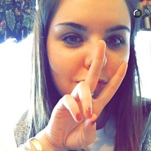 Meet your Posher, Maya