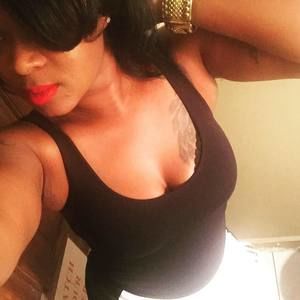 Meet your Posher, Reshonia