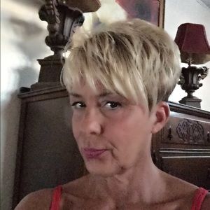 Meet your Posher, Rhonda