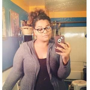 Meet your Posher, Elizabeth