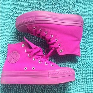 Neon Purple: Platform Converse 👣