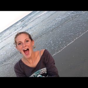 Meet your Posher, Gillian