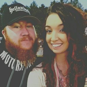 Meet your Posher, Candace