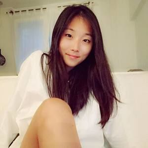 Meet your Posher, Ellen