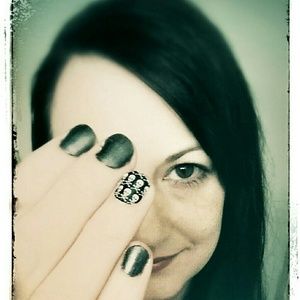 Meet your Posher, Heidi