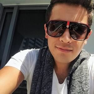 Meet your Posher, Edwin