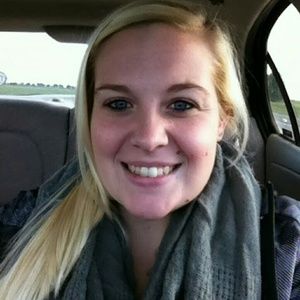 Meet your Posher, Kaia