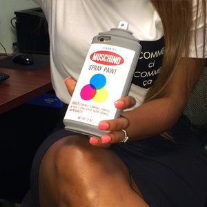 Moschino IPhone 6 Plus 📱