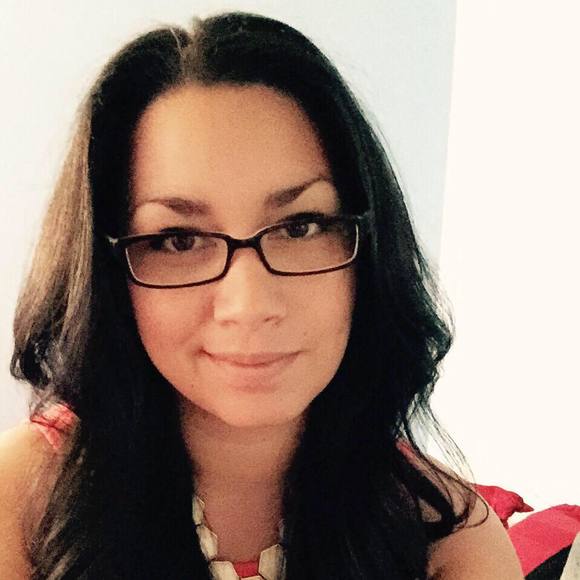 Meet your Posher, Charissa